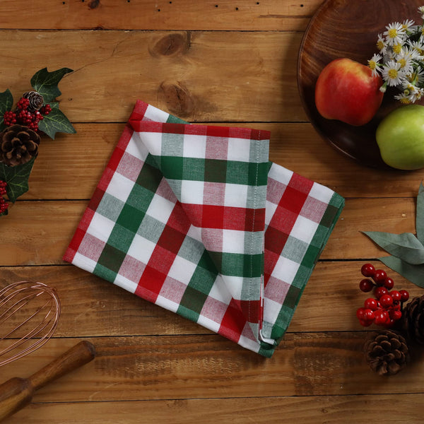 Urban Villa Christmas Set of 6 Kitchen Towels 20×30 Inch 100% Cotton Highly Absorbent Dish Towels Premium Quality Ultra Soft Bar & Tea Towels with Mitered Corners- Red/Green/White